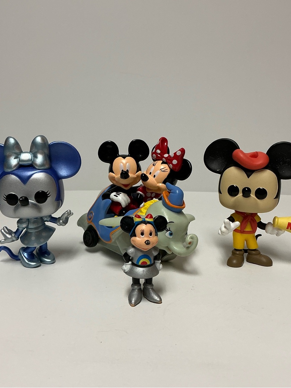 Disney Toys & Collectibles Lot- Mickey & Minnie Mouse Figures